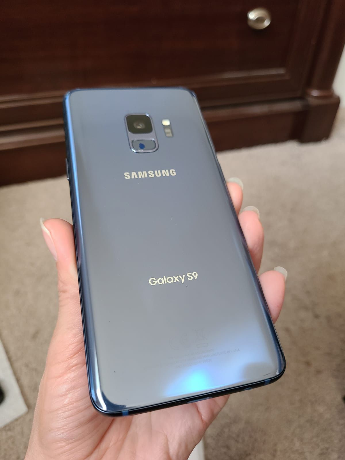 Samsung galaxy s9 UNLOCKED. Price is no negotiable. Att, tmobile, verizon, cricket, metro. Store Pick up only.