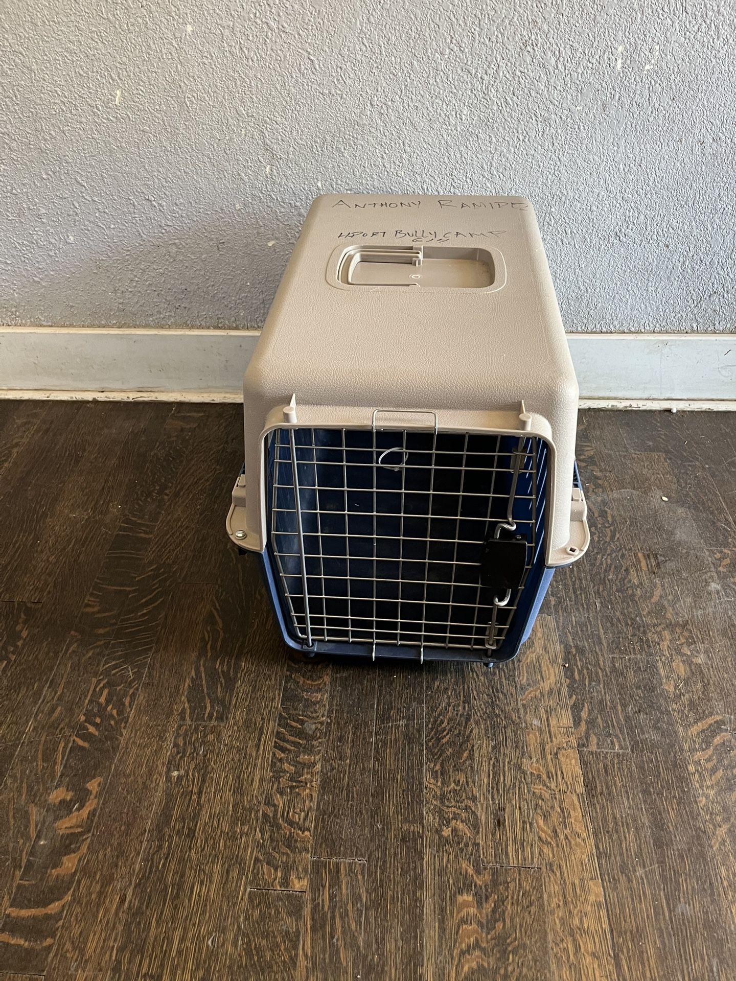 Pet Kennel