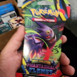 Phantasmal Flames Blister Pack