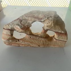Aquarium rock decoration