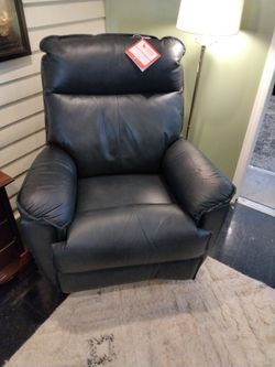 Lazy Boy Brand  -Large Rocking Recliner