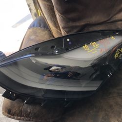 2021-2022 Tesla Model 3 Headlight Left Driver Side Oem