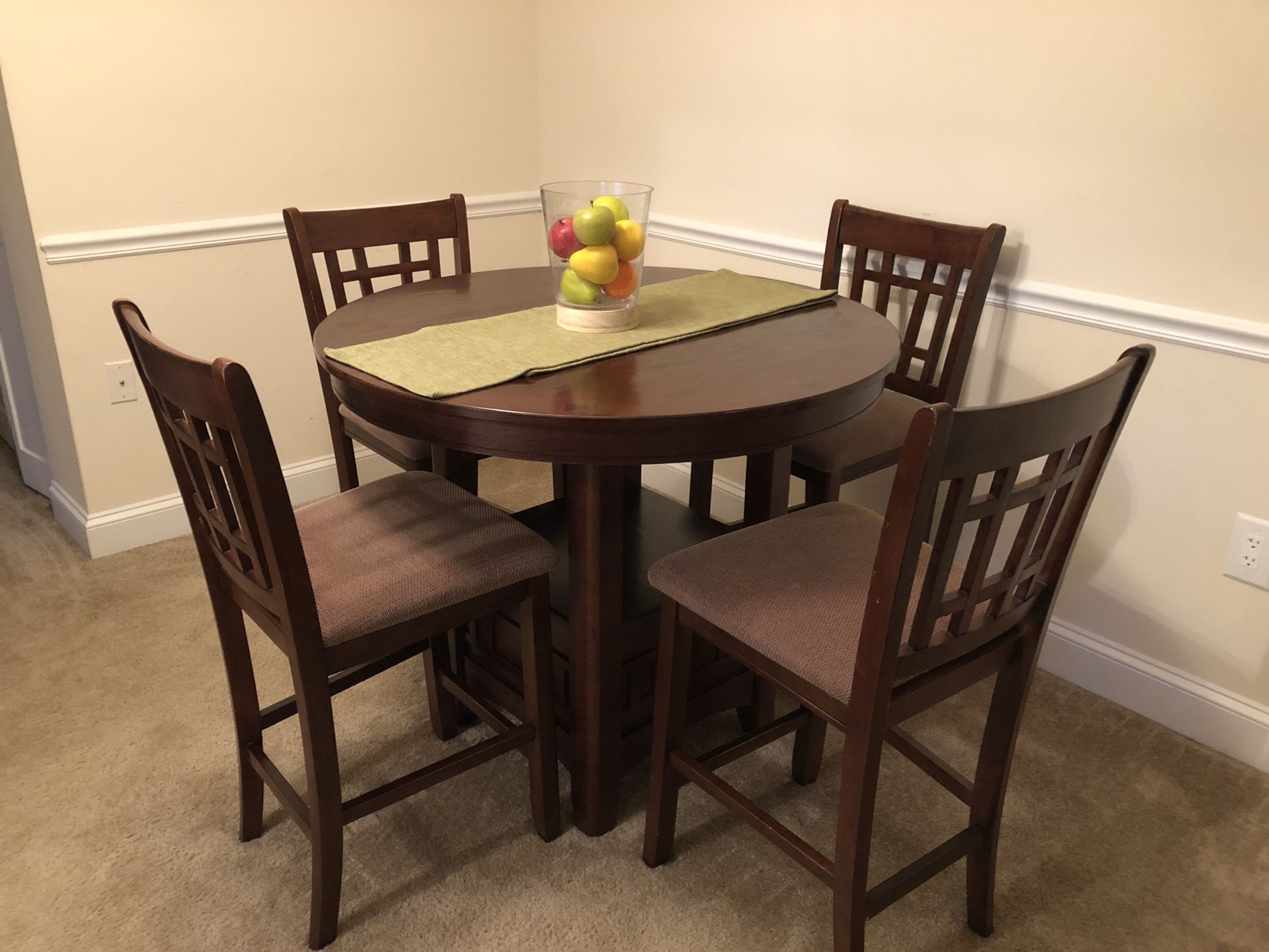 MOVING SALE: WOOD DINING SET