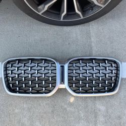 BMW X4 2022 Front Grill
