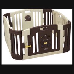Brand new baby play pen
