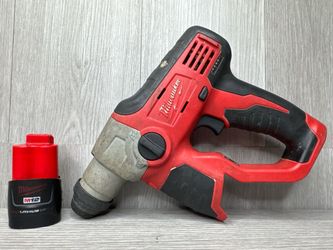 MILWAUKEE 2412-20 DRILL W/BATT (A1D033151)