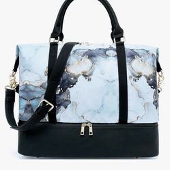 Large Travel Bag Like NEW