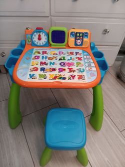 V tech child's activity table with stool