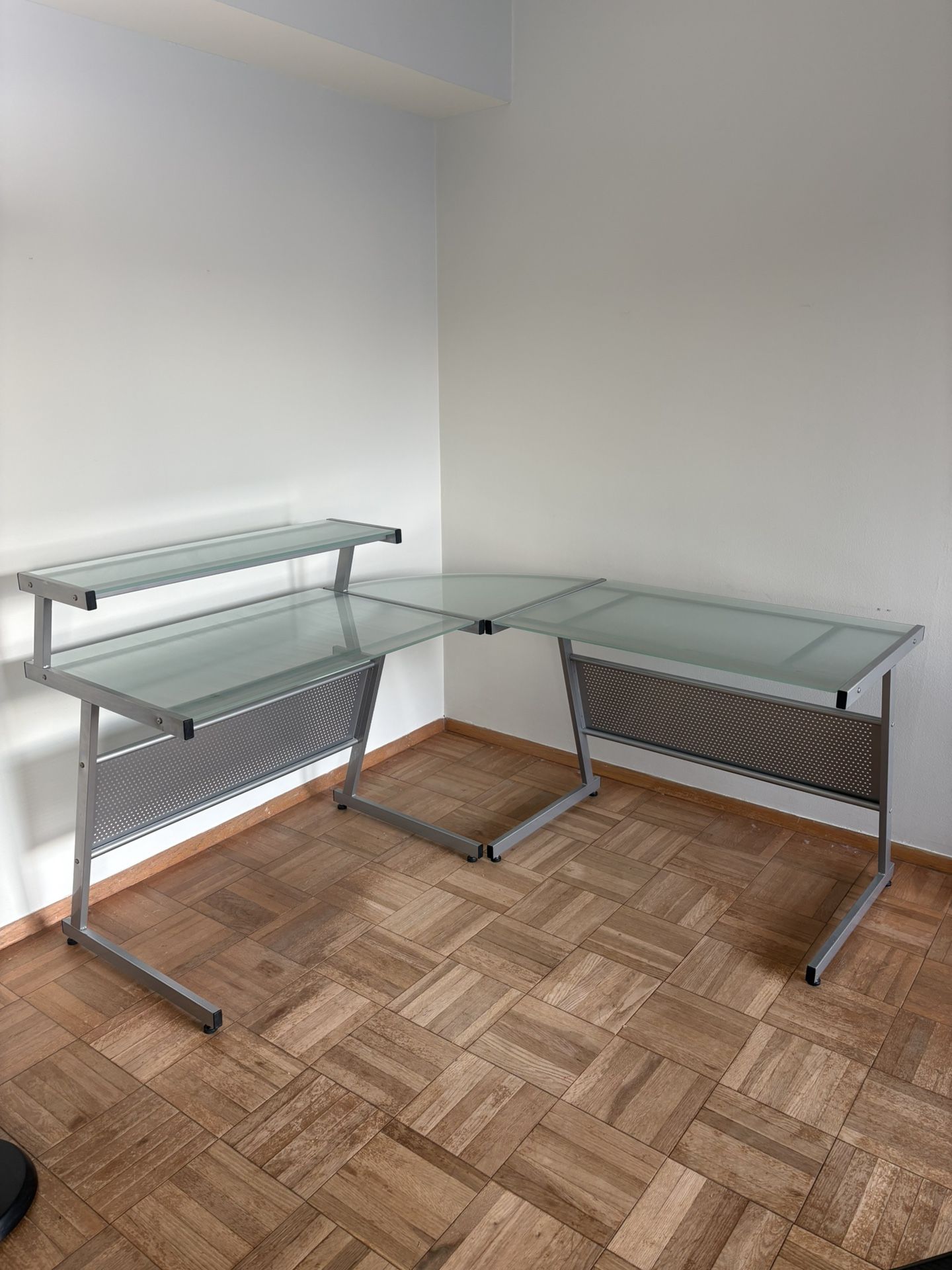 Constellation L Shaped Home Office Gaming Editing Desk