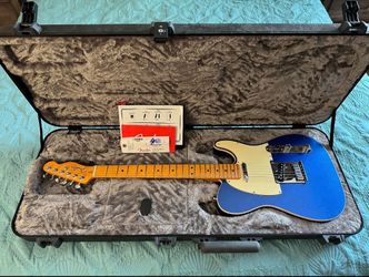 Fender Cobra Blue Ultra Telecaster