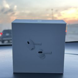 Apple AirPods Pro (2nd Gen) Wireless Earbuds, Up to 2X More Active Noise Cancelling, Adaptive Transparency, Personalized Spatial Audio MagSafe Chargin