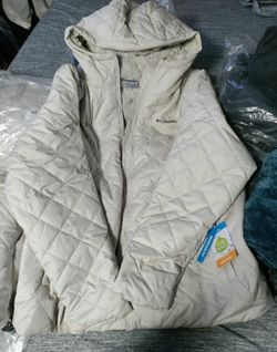 Brand New Women's Columbia Jackets!