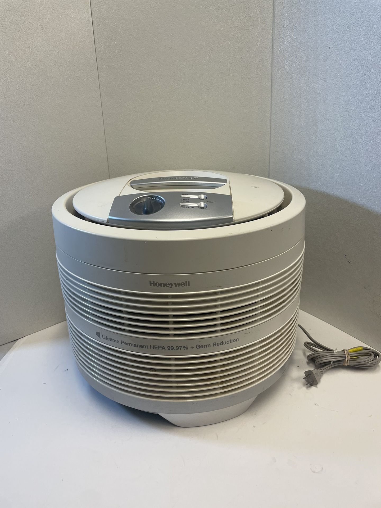Honeywell True Lifetime HEPA Filter Remove 99.97%+ Germs Allergen Removal 50150