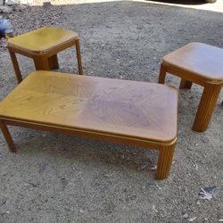 Coffee table and 2 matching end tables