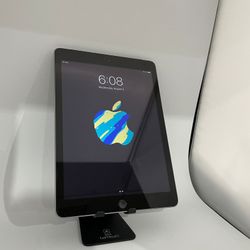 Apple IPAD 5 32GB 9.7” CELLULAR UNLOCKED -Fully Functional LOW PRICE!!!