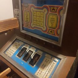 1969 Bingo Slot Coin Game (Needs Some Repair)