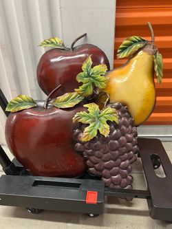 Wall fruit decoration