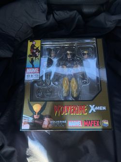 Mafex Wolverine Brown Suit