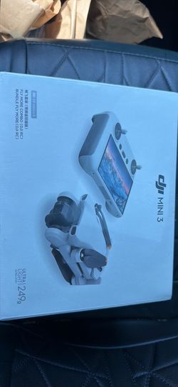 DJI Mini 3 Fly More Combo (DJI RC)