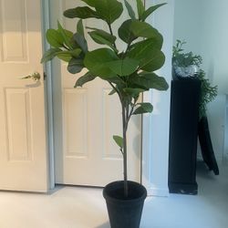 Stunning Realistic Medium Size Fake Plant