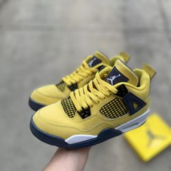 Lightning 4s