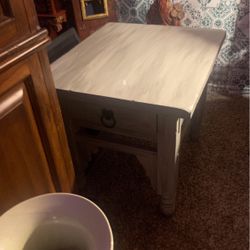 End Table Very Solid 
