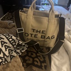 Marc Jacob’s Tote Bag 