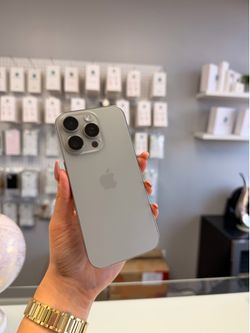 iPhone 16 Pro Unlocked like new 128Gb