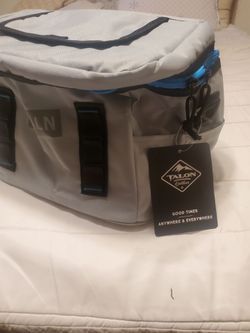 Brand New med Size fliptop cooler 😎 made by Talon Outdoors