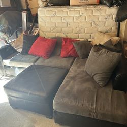 Sectional Couch 