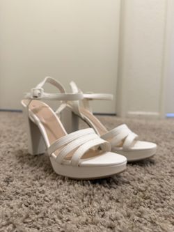 White platform block heels size 8