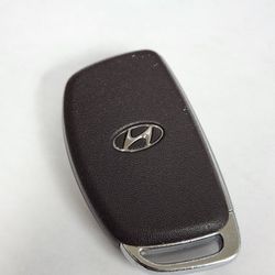 2018 To 2021 Hyundai Tucson OEM Key 