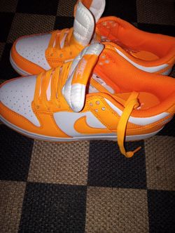 Nike Dunk Low Top Orange Women's Sneakers.Size8