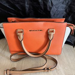 Michael Kors bag