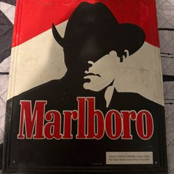 Marlboro Vintage Sign