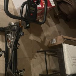 Magnetic exercise bike