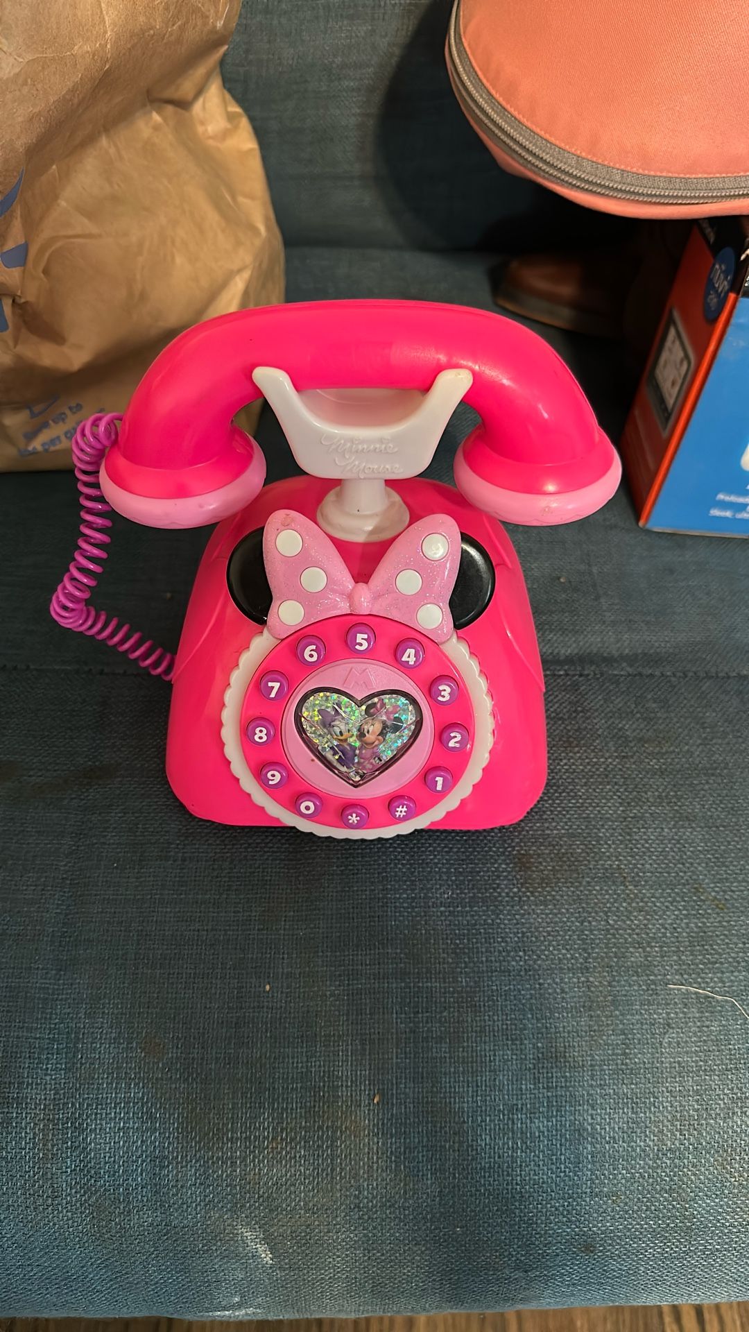 Mini Mouse Play Phone