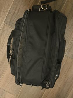 Travel pro tote