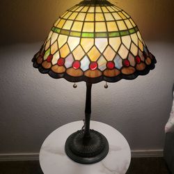 Rare Quoizel Eos Tiffany 2 Lt Table Lamp

