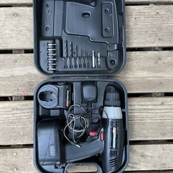 Coleman Powermate Drill w Battery Charger for Sale in Guilford