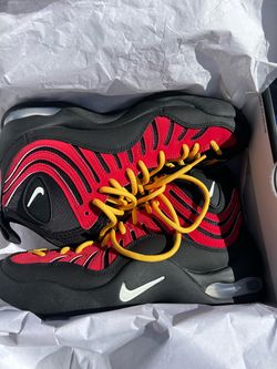 Nike air Bakin size 9