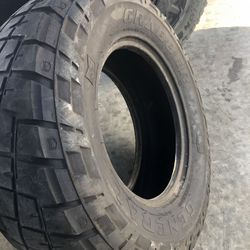 3 Llantas General Grabber 35x12 r18