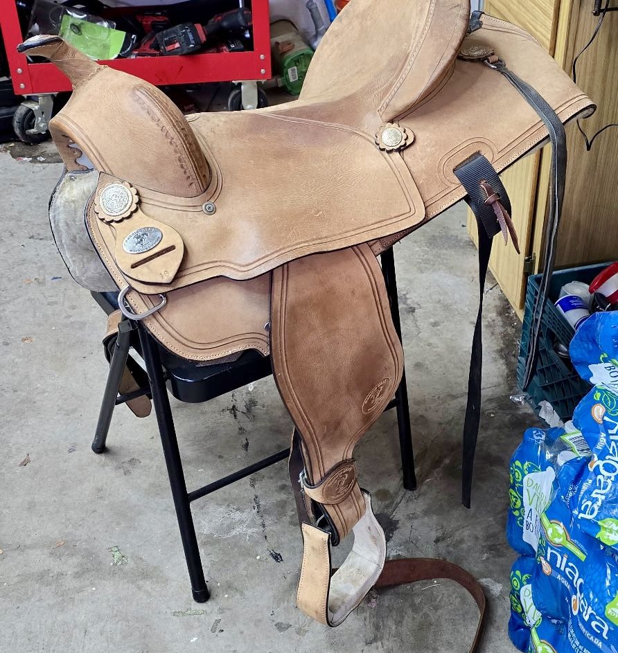16" saddle king- Barrel Saddle Full Quarter Bars