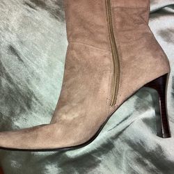 Suede Boots Beige Size 8.5