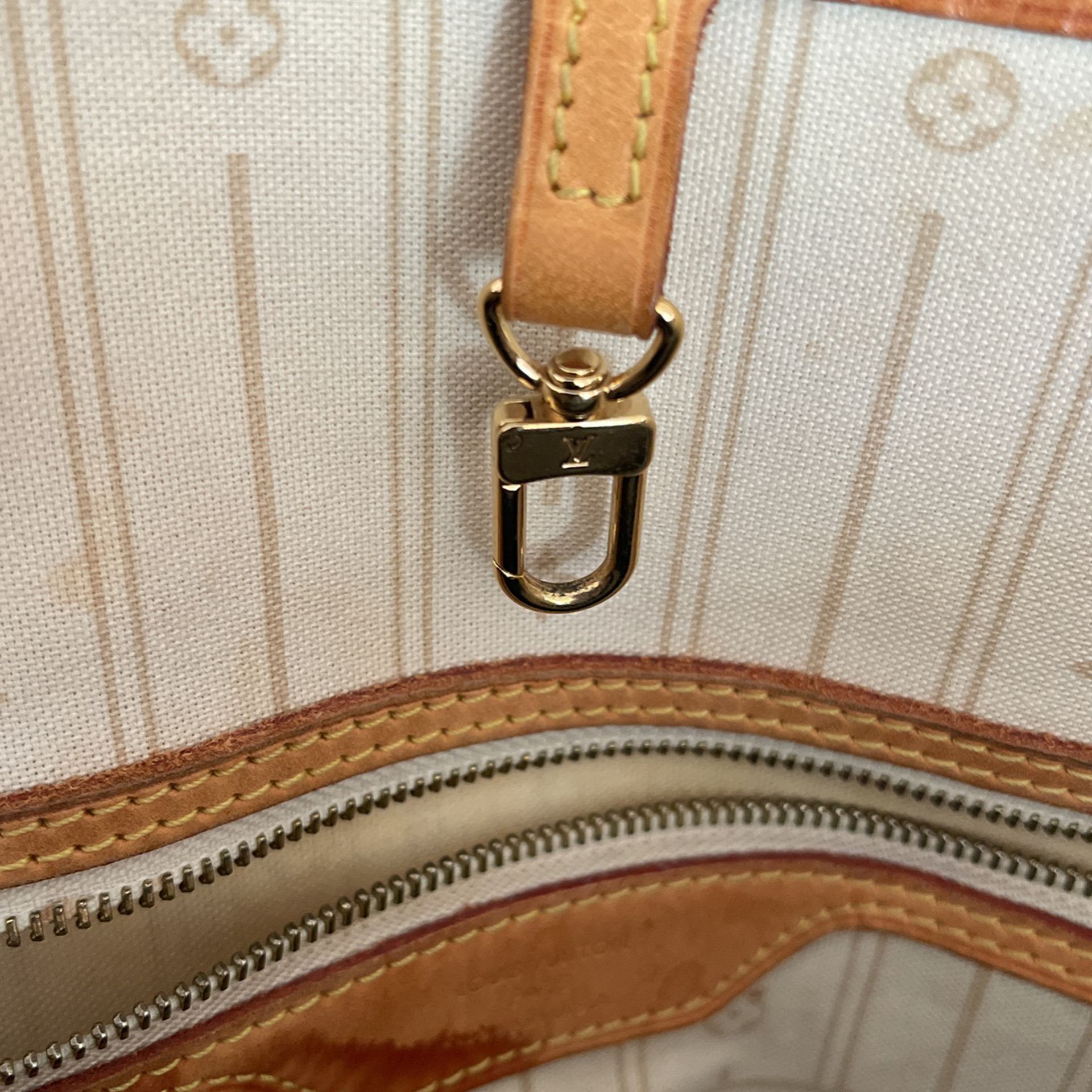 Louis Vuitton Neverfull GM bag damier Azur for Sale in San Diego