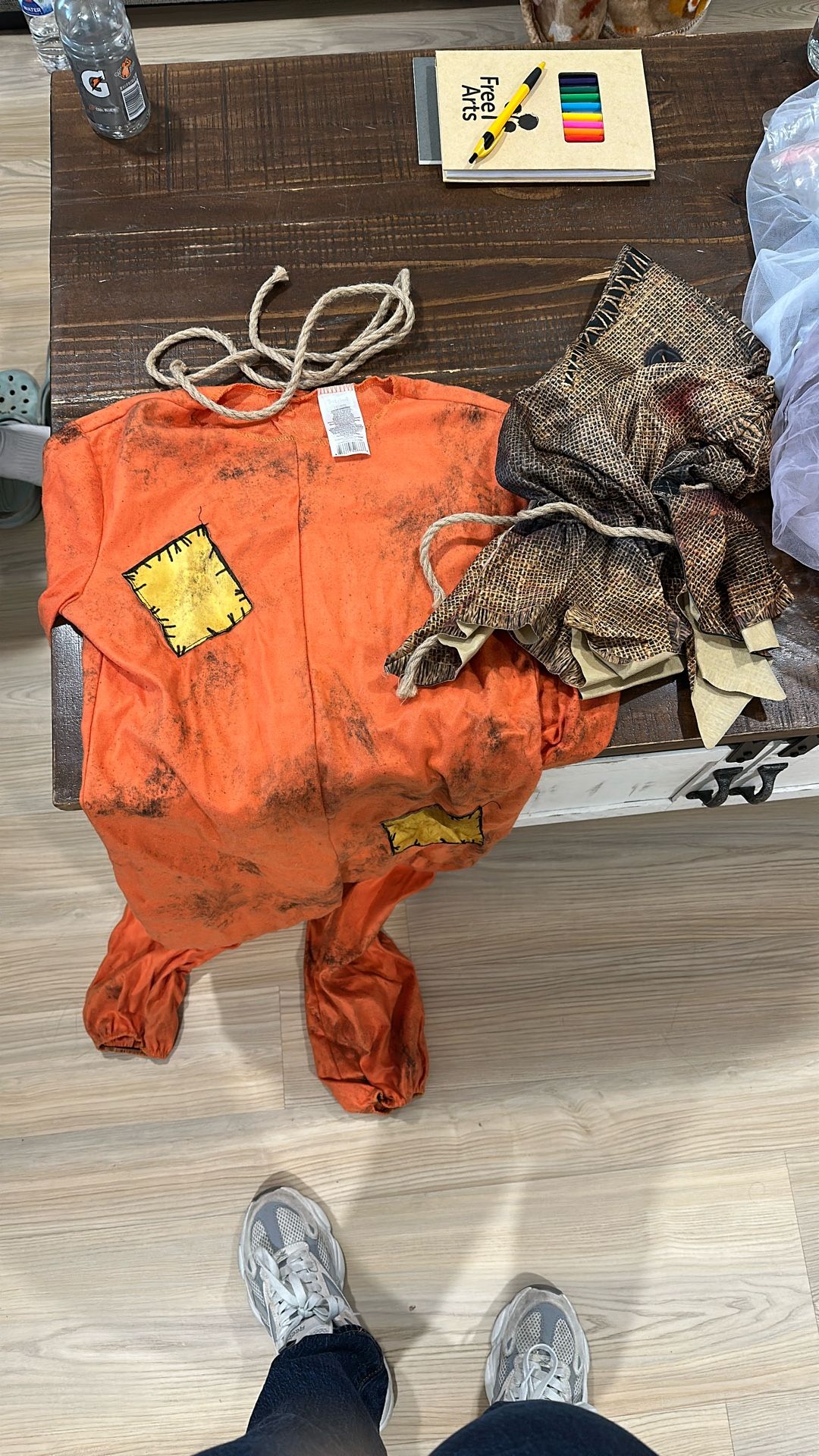 Trick Or Treat/  Scarecrow 