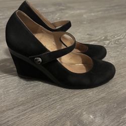 RUSH SALE Gibi Collections Black Heels Wedge Velcro Strap Suede Mary Jane Style Size 4