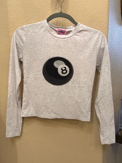 EDIKTED Gray Long-Sleeve 8-Ball Graphic T-Shirt Size Small