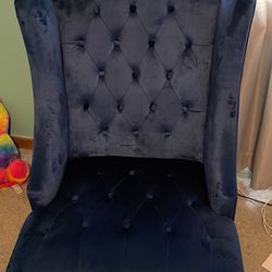 Navy blue velvet Chair