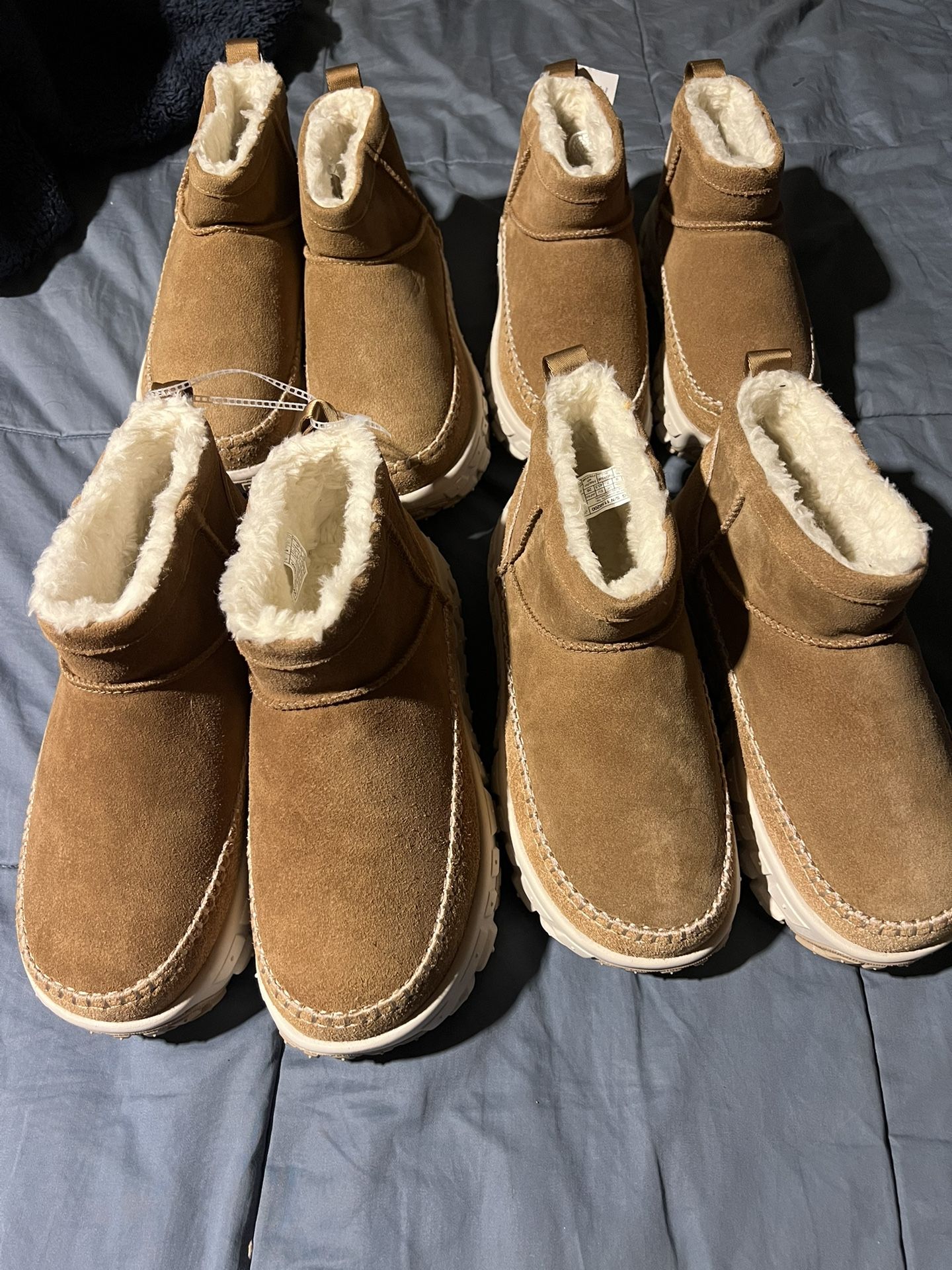 UGG Venture Daze Ultra Mini Boots (Chestnut)